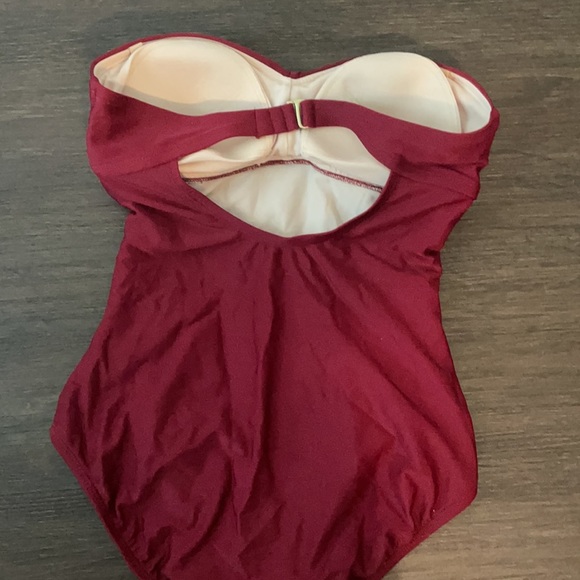 Bathing suit - Picture 2 of 2